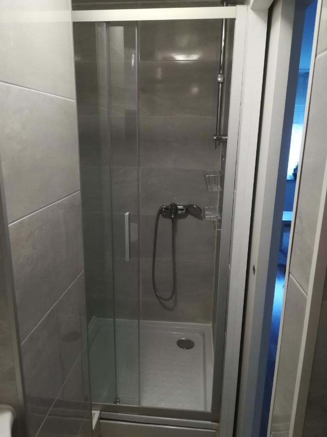 Meridian Apartment , 300M To Bus Terminal, Fast Wifi & Airport Transf Zagrzeb Zewnętrze zdjęcie