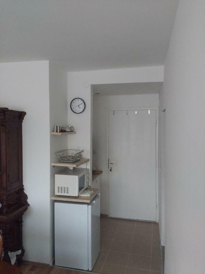 Meridian Apartment , 300M To Bus Terminal, Fast Wifi & Airport Transf Zagrzeb Zewnętrze zdjęcie